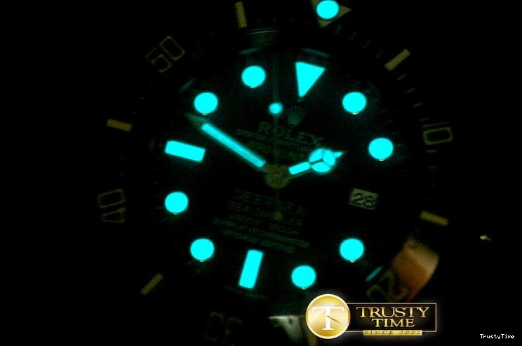 0423 ROLSD048A – Deep Sea Blue Dweller Packable 1003